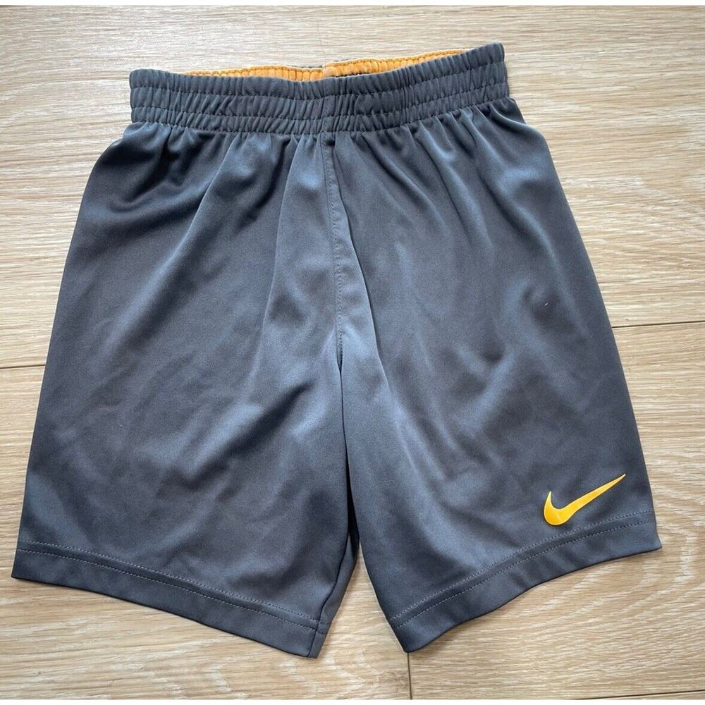 Nike Boys Dri-Fit Shorts Large 6/7 Grey Orange Logo Active Basketball Stretch L